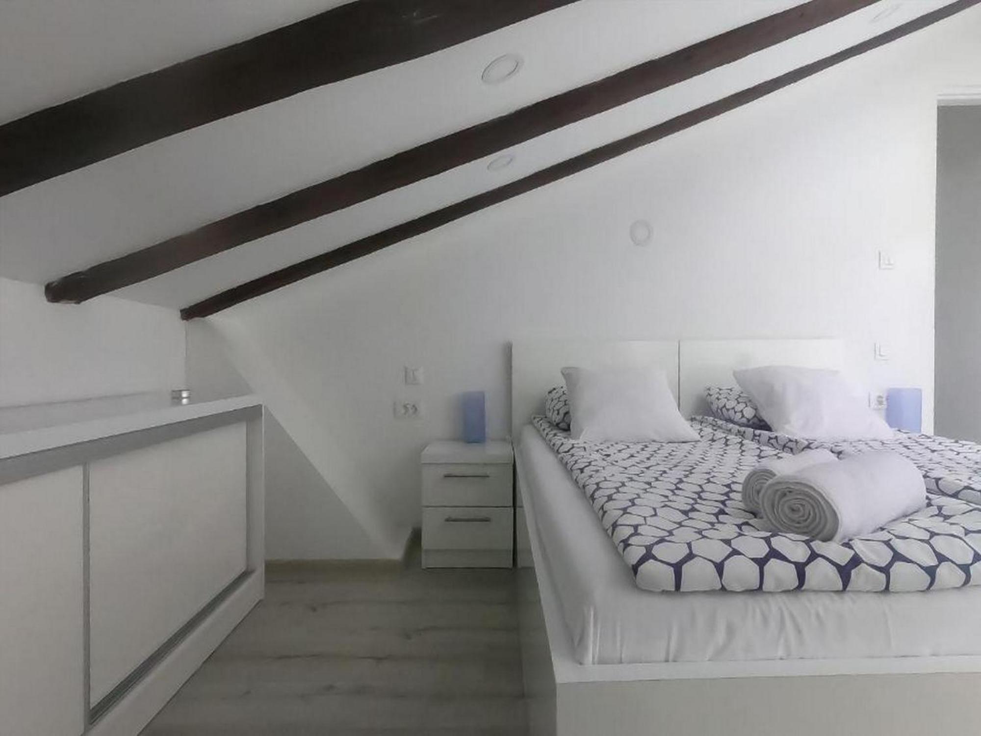 Apartments Blue Lavender Đảo Đảo Cres Phòng bức ảnh